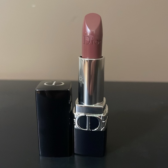 Christian Dior 824 Saint Germaine Satin Lipstick - Picture 6 of 7